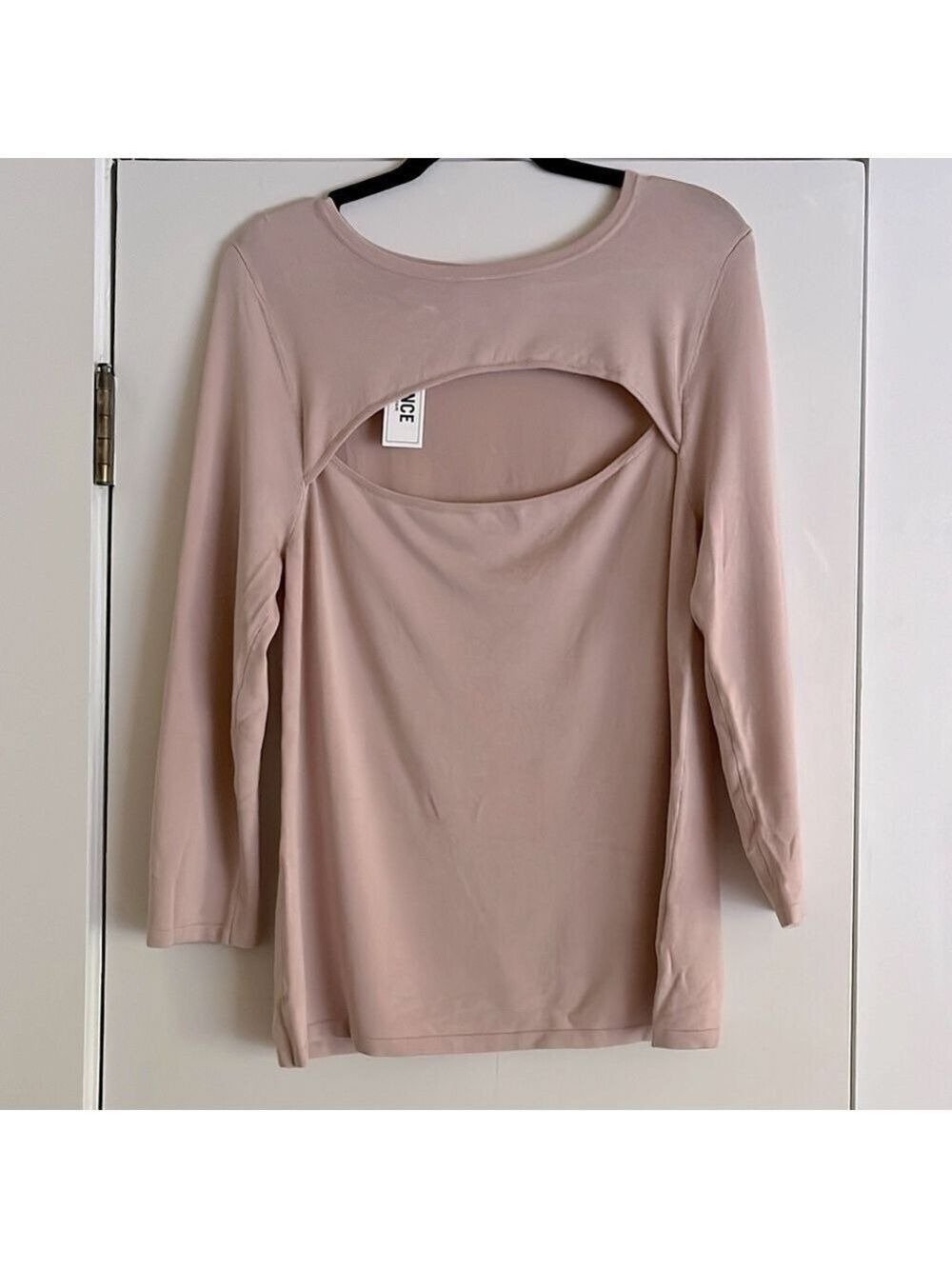 L'Agence Jocelyn Cutout Knit Pullover Sweater Long Sleeve in Blush Pink Size L - Picture 4 of 10